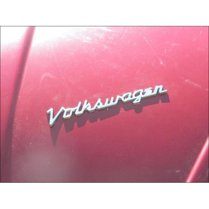 Emblme chrom Volkswagen de capot avant
