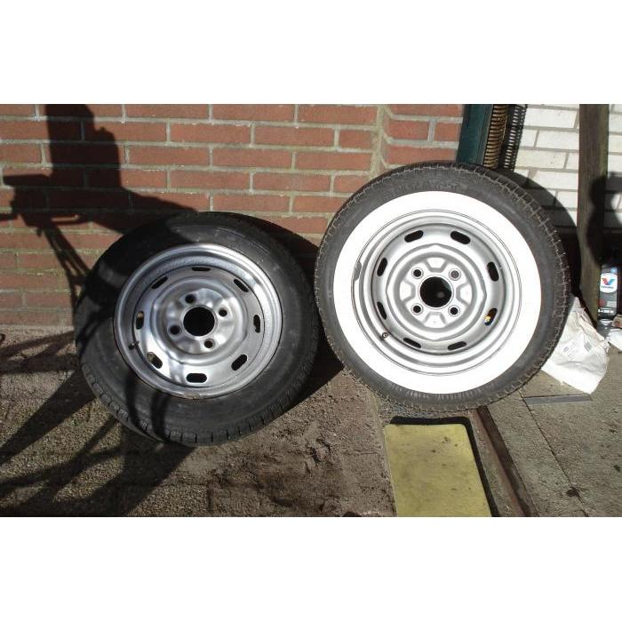 White Wall tire inserts 4.5 cm (4 pieces)
