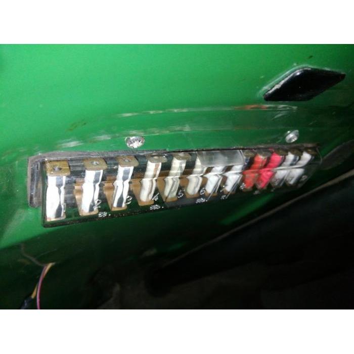 Fuse box cover (12 fuses)