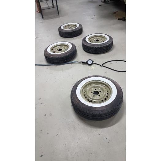 White Wall tire inserts 4.5 cm (4 pieces)