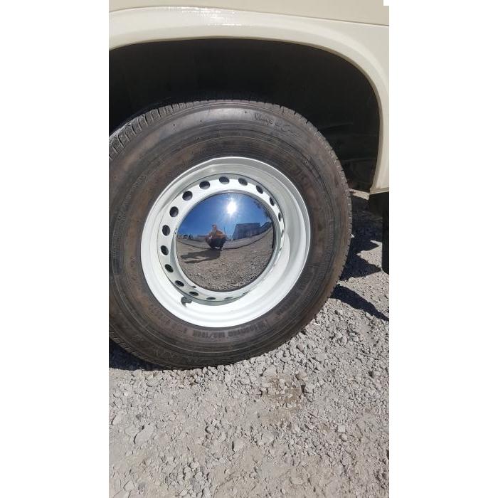 Cal-look hubcap chrome (each)