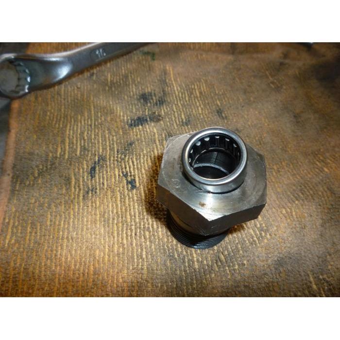 Pilot shaft bearing