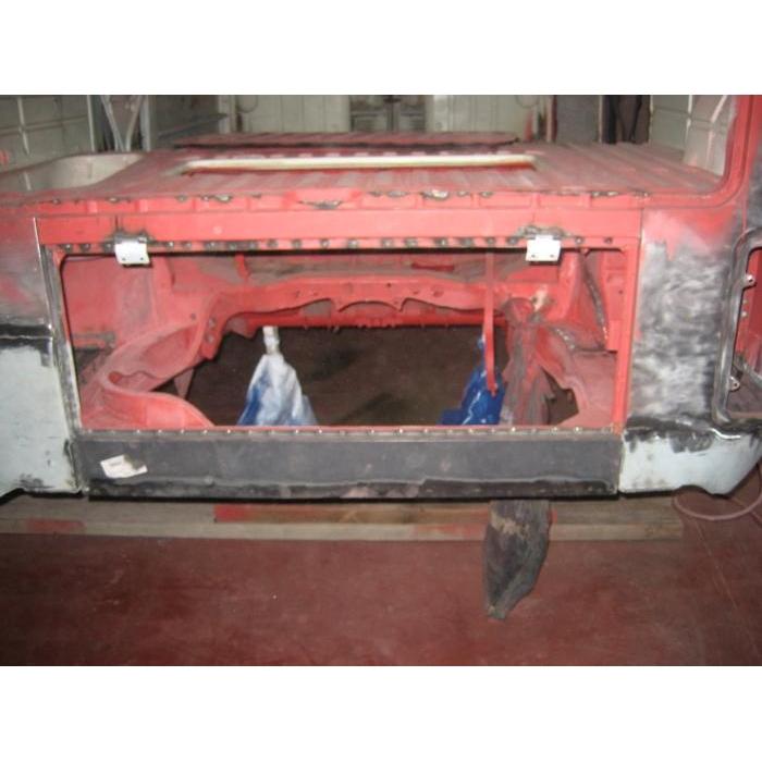 Rear valance outer panel