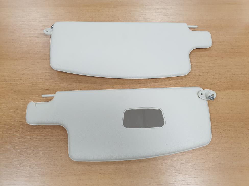 Sun visors white  with mirror pair 3763 second chance