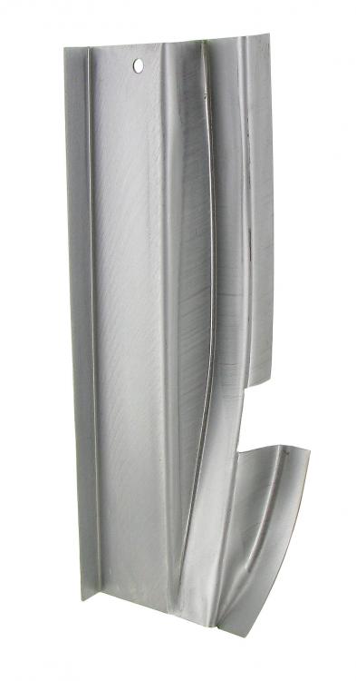 B-pilarin alaosa, sisäpuoli, oikea