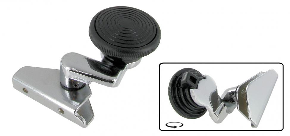 Tuuletusikkunan lukko oikealle keskelle ja taakse