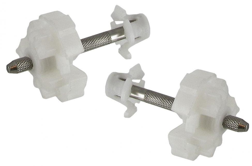 Ajovaloumpion kiinnike, suorakaiteen muotoisille valoille