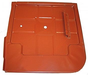 Takanurkan pohja, akun kiinnikkeillä, oikea (12V akulle)