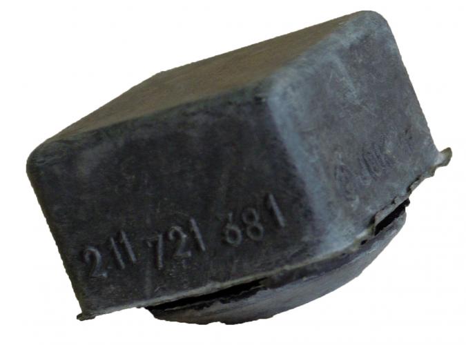 Kytkinpolkimen pohjaanlyöntikumi