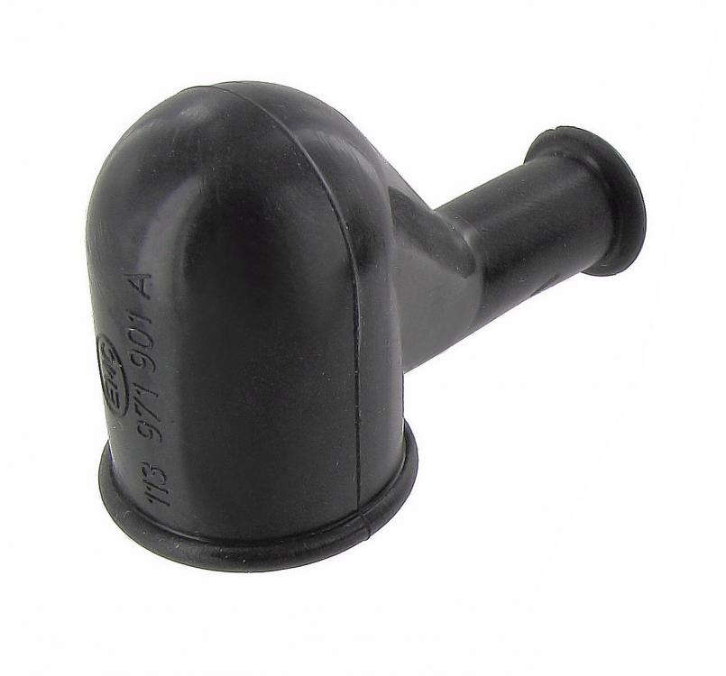 Laturin DF / D +-lähtöjen suojus