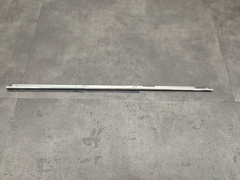 Door window scraper with molding left 7069 second chance