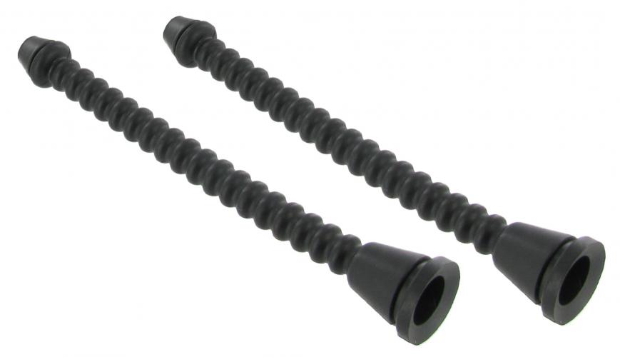 Johtoputki kumia, korin ja etuvilkun väliin