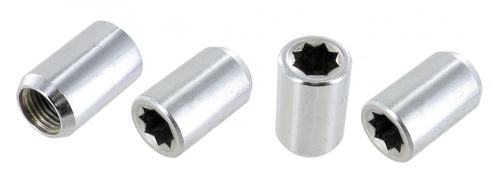 Pyöränmutterit sinkittyä terästä