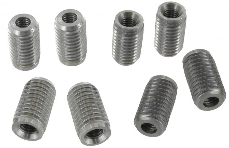 Case savers M8 x 1.25 sisempi, M14 x 2.0 ulompi