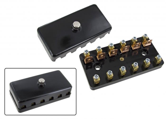 Sulakerasia, jossa on kansi 6 sulakkeelle