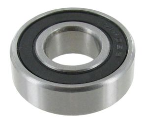 Laturin päätylaakeri