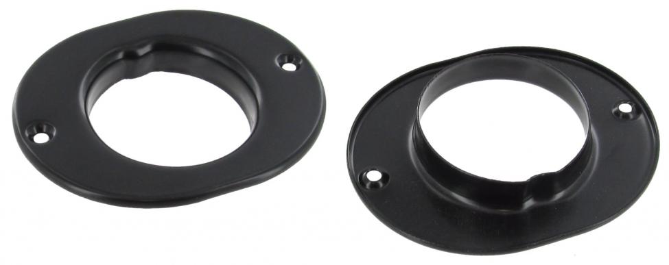 Lämmitysputkien ulostulot, taakse