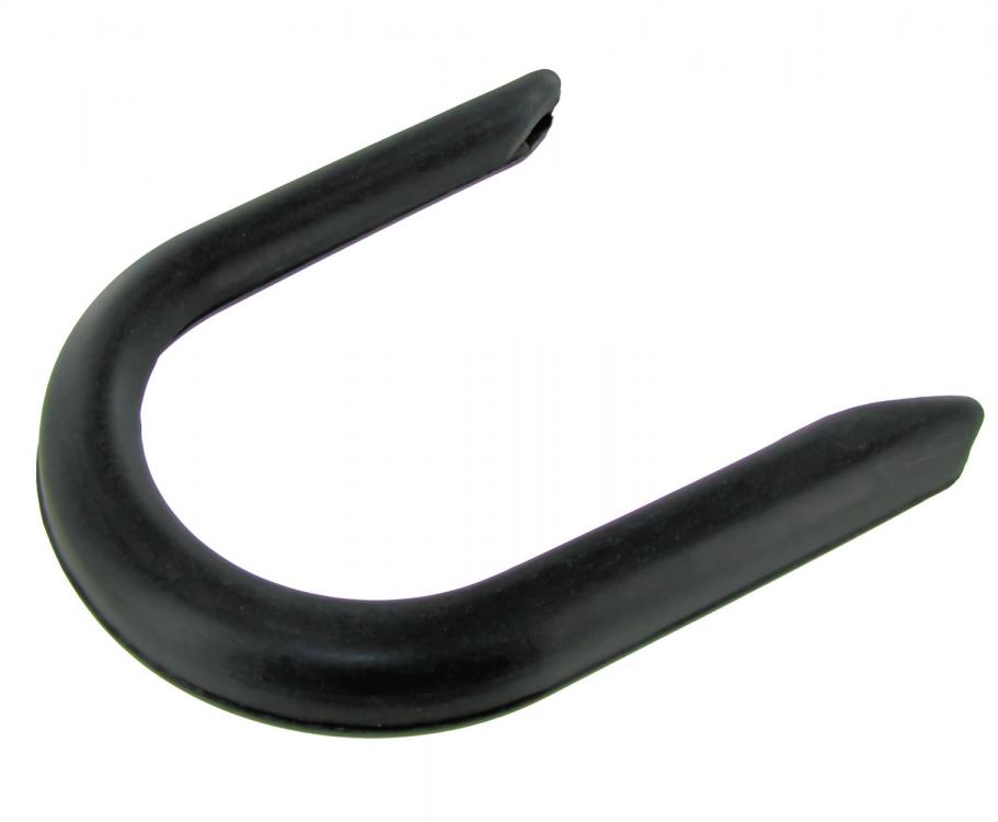 Ohjausakselin kannakkeen reunakumi