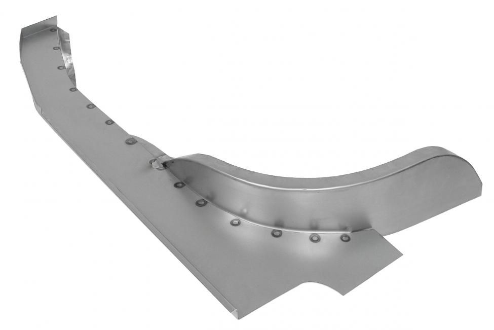 Moottoritilan kilpi vasemmalla puolella