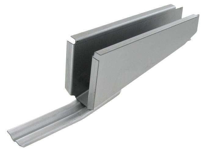 Runkopalkin pääty eteen, vasen / oikea