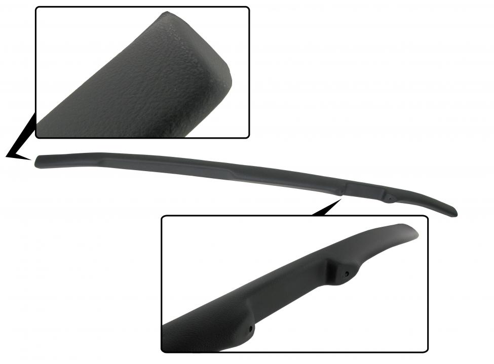 Kojelaudan reunan pehmuste