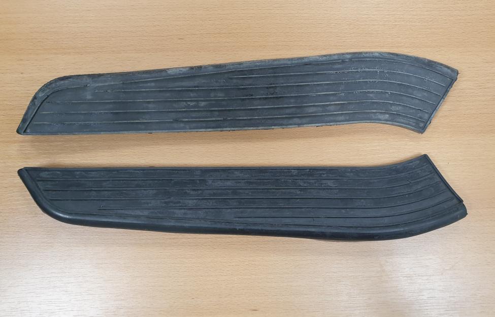 Cabin doorstep rubbers pair 29934 second chance