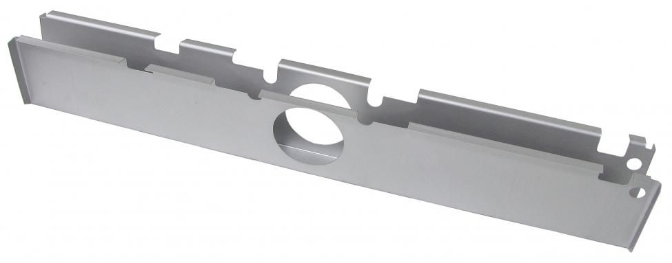 Poikittainen runkopalkki, etummainen, keskelle