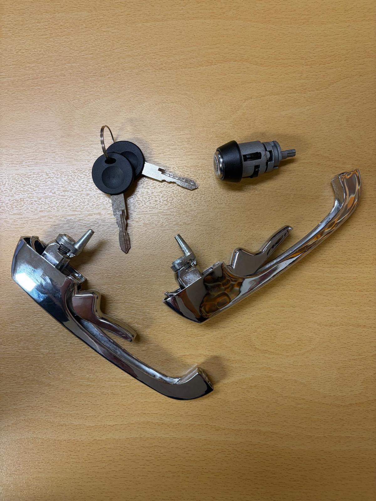 Türgriffe und Zündschloss-Set mit 1 Schlüssel – Zweite Chance