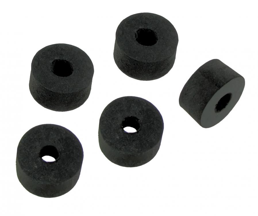 Etumaskin kiinnitystyynyt