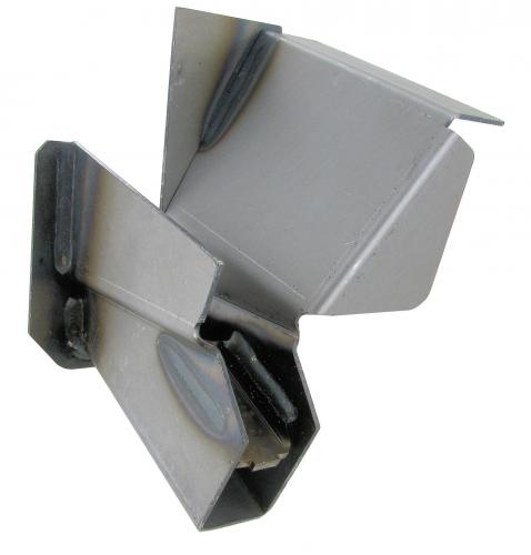 Tunkkauspiste edessä vasemmalla