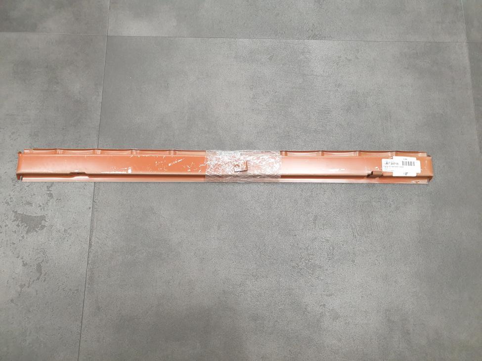 Engine lid hinge holder outside 20713 second chance