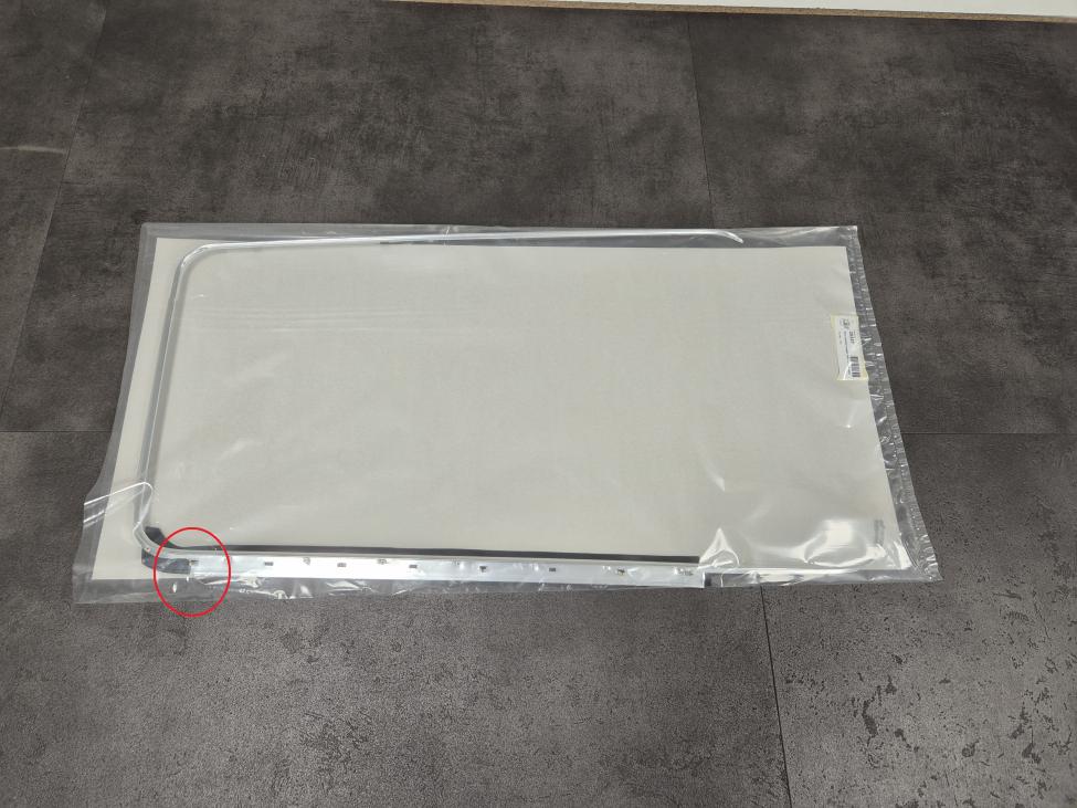 Door window scraper with molding  right 20357 second chance