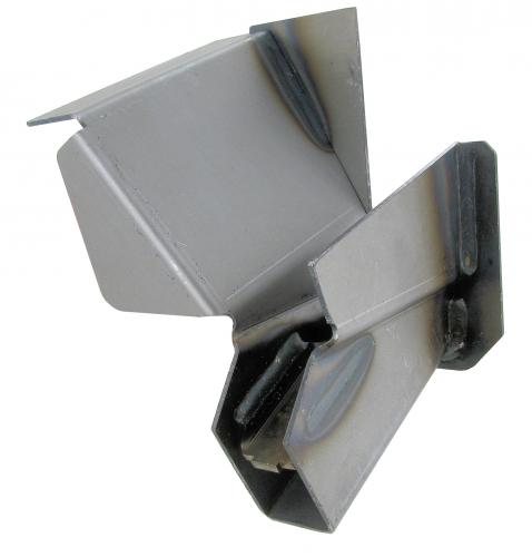 Tunkkauspiste edessä oikealla