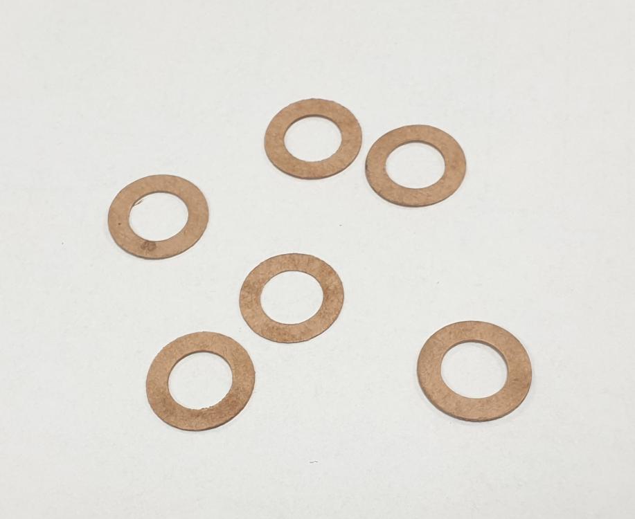 Moottorilohkon pinnapulttien tiivisteet