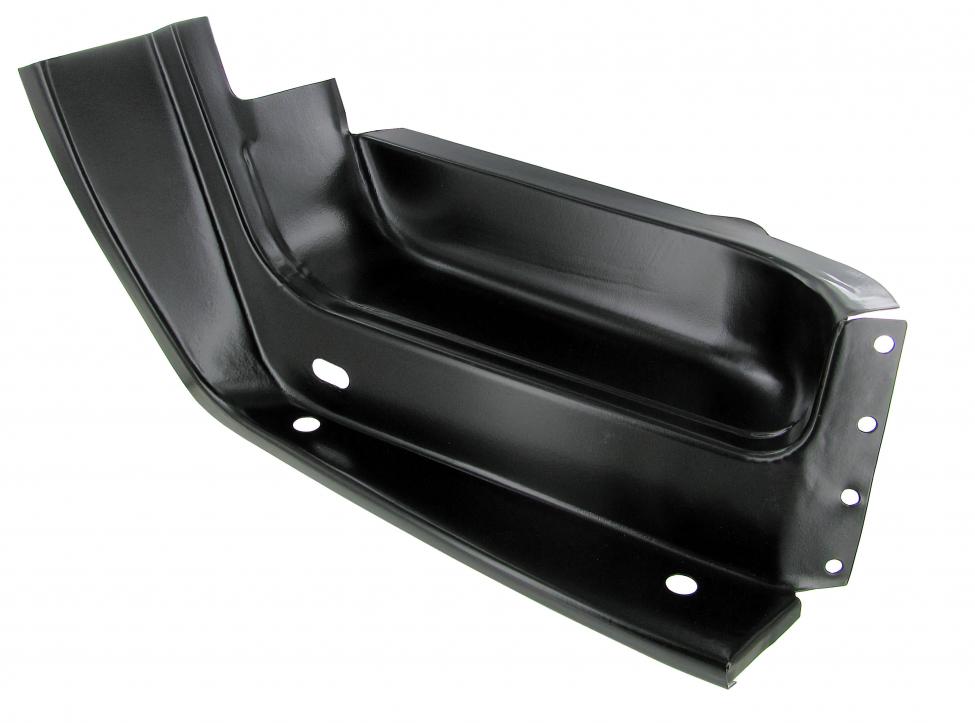 Oven askelman osa alhaalla sisäpuolella oikealla