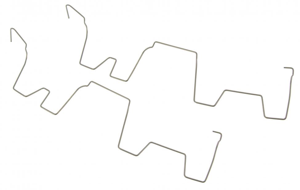 Työntötangon suojaputkien kiinnike