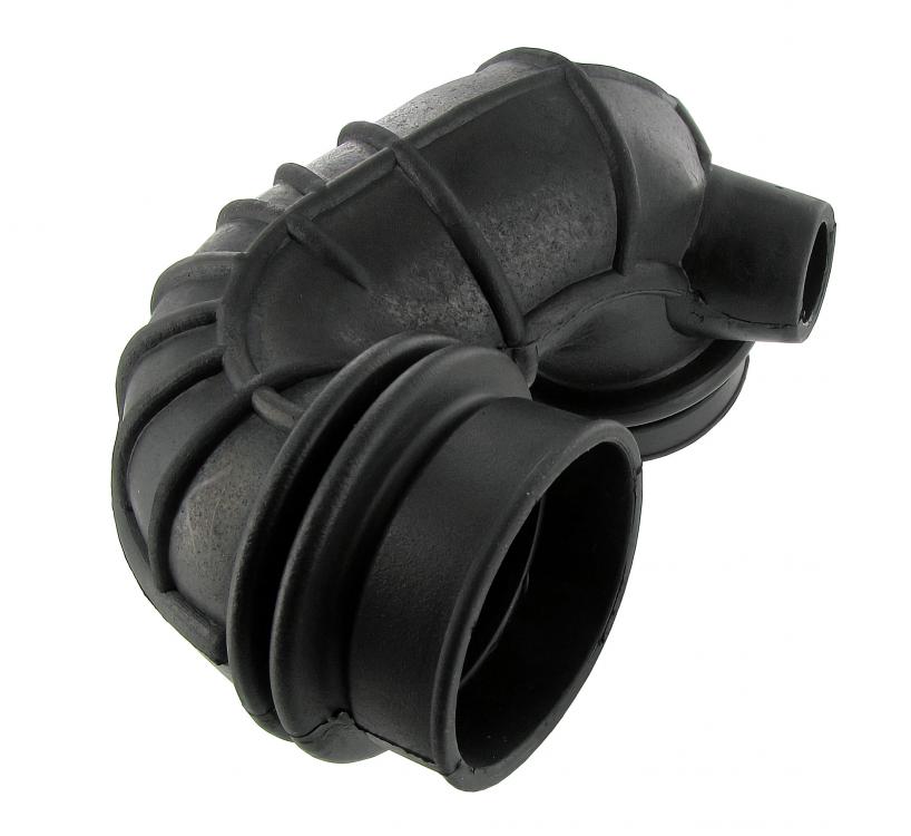 Air intake boot between inlet manifold and air flow meter