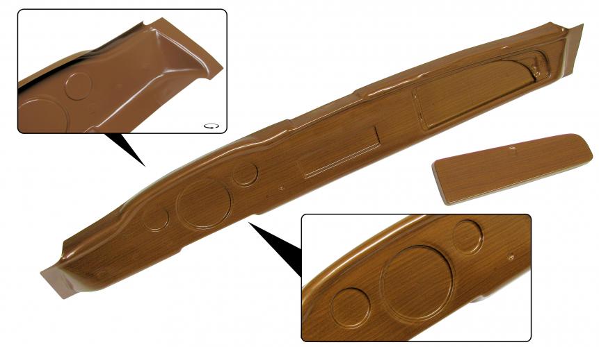 Kojelaudan etupuoli, mukaan lukien hansikaslokeron puunsuikaleet