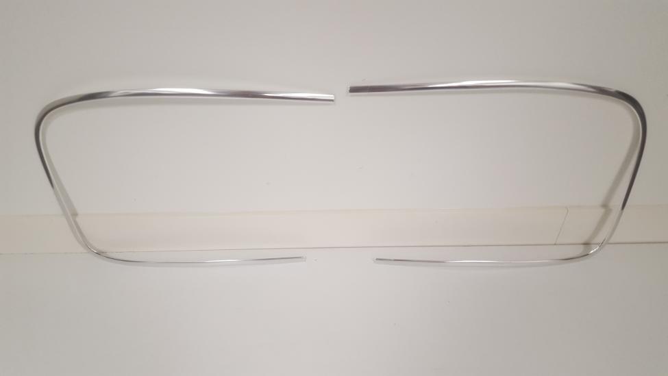 Rear window seal molding (2 pieces) second chance
