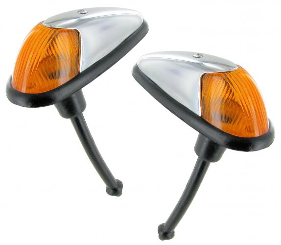 Etuvilkut täydellisenä, oransseilla linsseillä