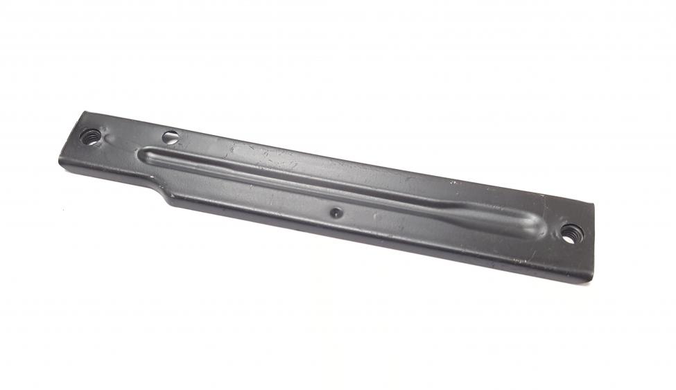 Kojelaudan vahvistuslevy