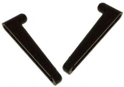 Pissapojan säiliön kiinnikkeet