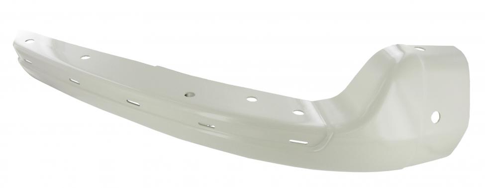 Etupuskurin kulma oikealle maalattu valkoiseksi