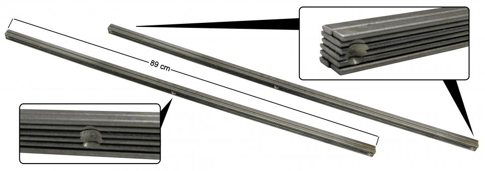 Kavennetut etuakseliston jousipakat (2 jousipakkaa of 8 leaves)