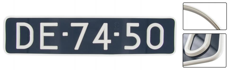 Bord de support de plaque d'immatriculation