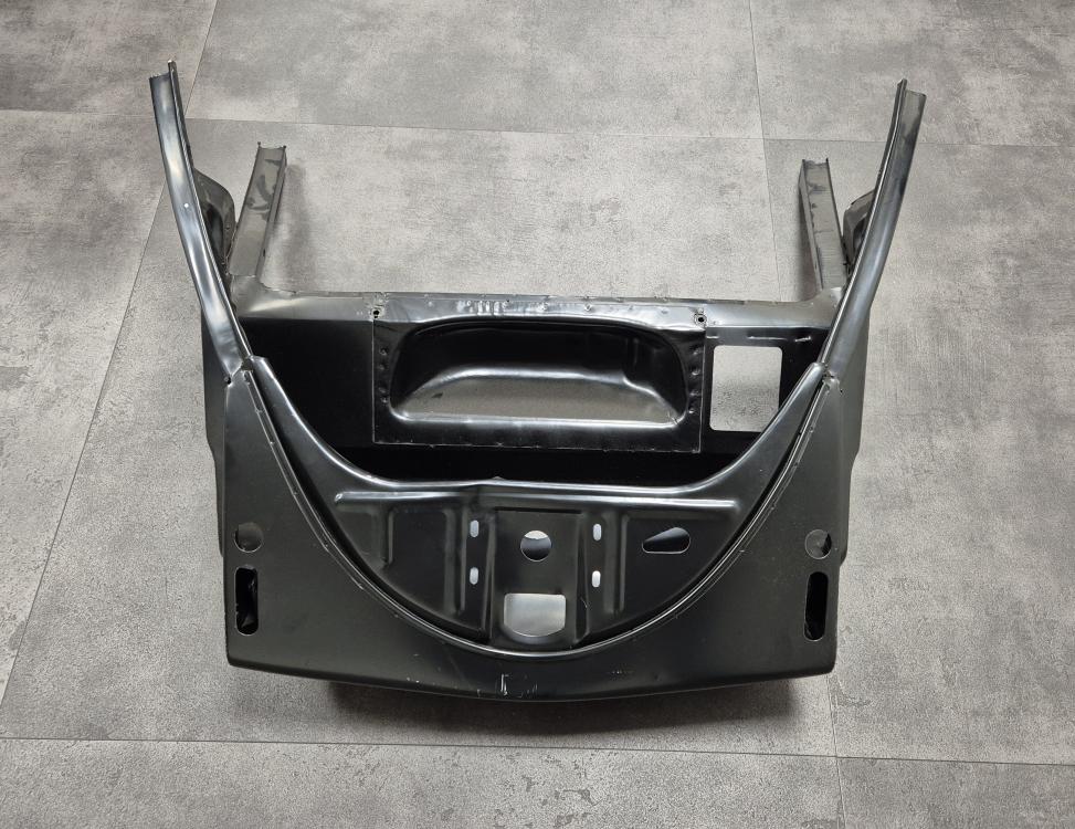 Spare wheel compartment complete 82 second chance