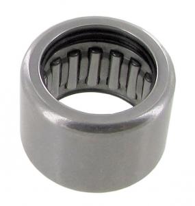 Vauhtipyörän neulalaakeri kytkinakseliin