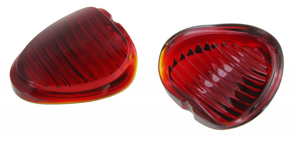 Jarruvalojen linssit punaiset