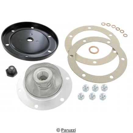 Black sump plate kit with magnetic drain plug