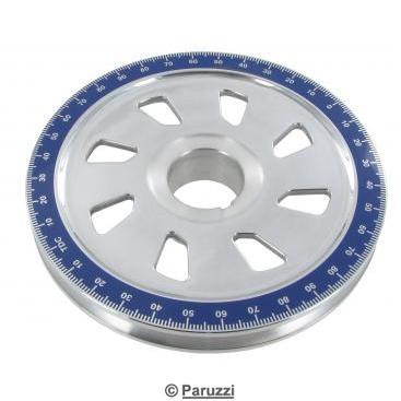 Aluminum crankshaft pulley with a blue edge and engraved grading